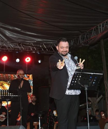 Hüseyin Kağıt Sarıgöl’ü coşturdu