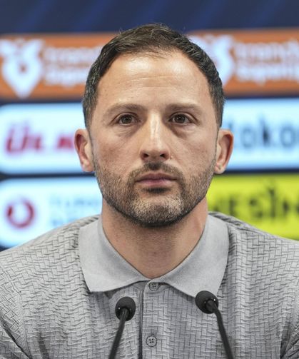 Fenerbahçe'den ayrılan Domenico Tedesco'nun yeni adresi belli oldu