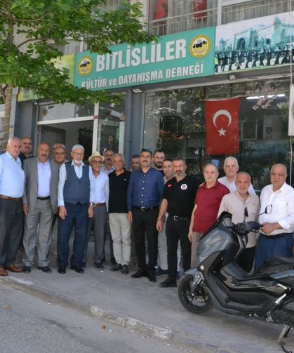 Manisa'da Bitlisliler bayramlaştı