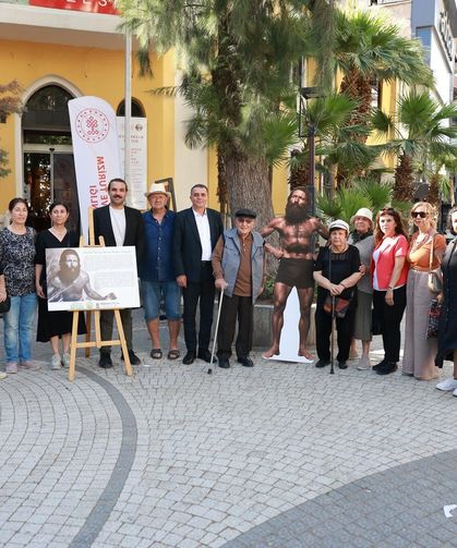 Manisa Tarzanı'nın izleri Tarzan Meydanı'nda canlanıyor