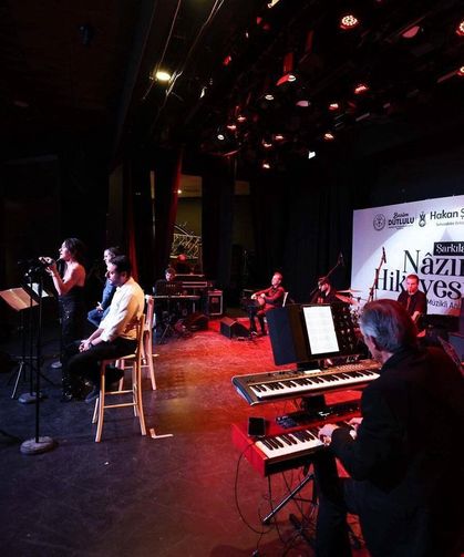 Manisa’da Nazım Hikmet şiirler ve şarkılarla anıldı