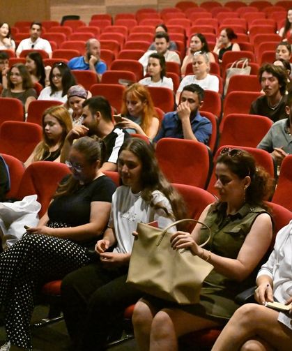 Cannes’ın ödüllü kısa filmleri Manisalı sinemaseverlerle buluştu