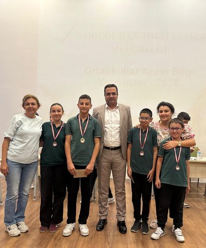 Ortaokullarda bilgi yarışmasının şampiyonu Emcelli Ortaokulu oldu