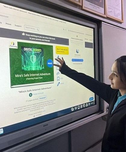 Yunusemre’de öğrenciler dijital çalışmalarıyla Avrupa’ya açıldı