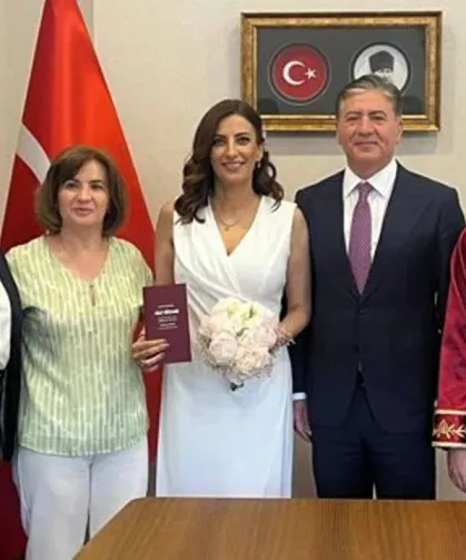 CHP’li vekiller evlendi, tarihte bir ilk yaşandı