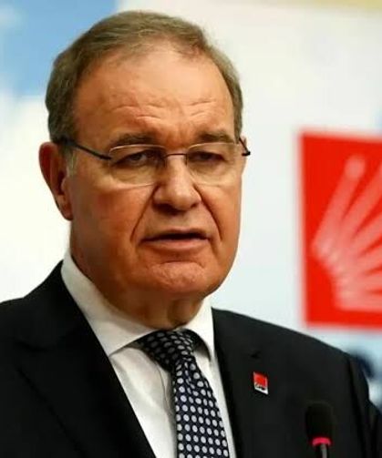 CHP Sözcüsü Sarı, Faik Öztrak'ın CHP Grup Başkanı olarak atandığı iddialarını yalanladı