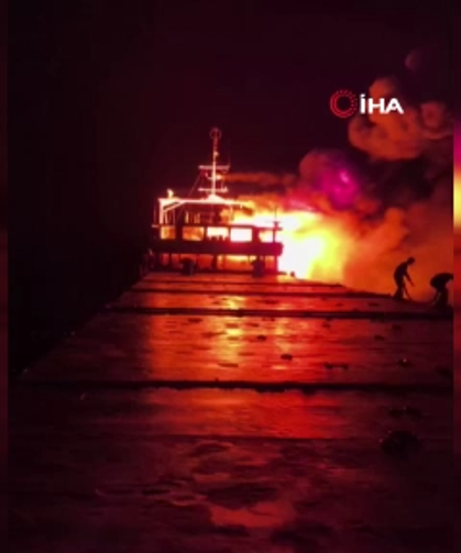 Karadeniz'de 3 gemiye İHA saldırısı