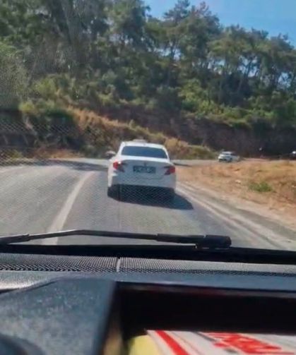 Araçtan dışarı sigara atarsan cezayı da böyle yersin