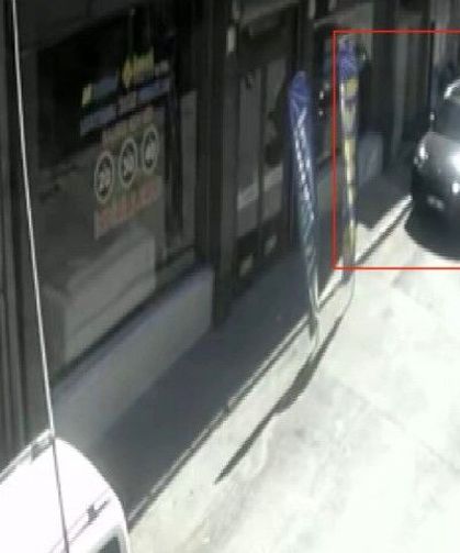 Lüks araçlı şahıs tost pahalı diye kaçtı