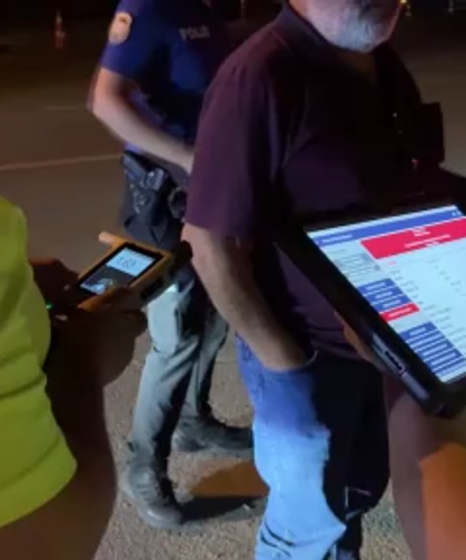 Polisin alkollü sürücü ile imtihanı