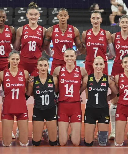 A Milli Kadın Voleybol Takımı, Avrupa Şampiyonası'na galibiyetle başladı