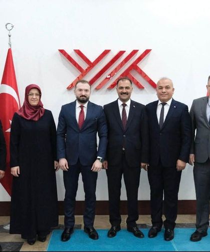 Demirci'nin eğitim geleceği için Ankara'da kritik görüşme