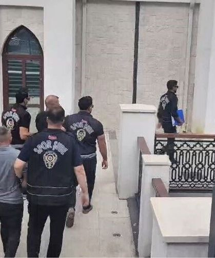 Bilet satan 3 karaborsacı yakalandı