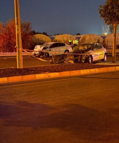 Kaza yerinden geçen baba, ölen sürücünün oğlu olduğunu görünce yıkıldı