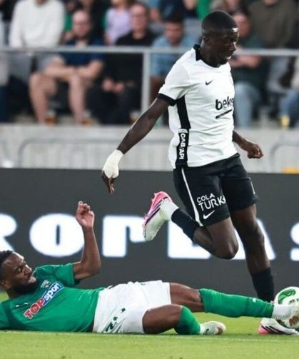 Kartal yenilse de turladı! Beşiktaş, UEFA Avrupa Ligi'nde