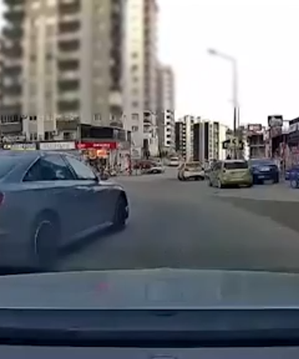 Trafikte tartıştığı sürücüye testereyle saldırdı