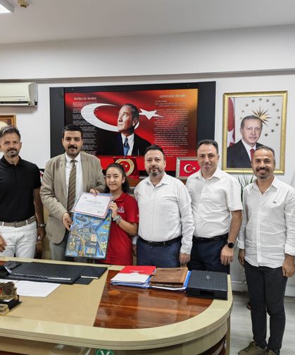 TEKNOFEST Birincisi Rüya Demir’e İlçe Milli Eğitimden Tebrik