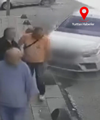 Kaza yapan otomobil kaldırımdaki yayalara çarptı: 2’si ağır 5 yaralı