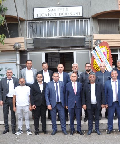 Salihli Ticaret Borsası’nda seçimi Yetiş Aksoy kazandı