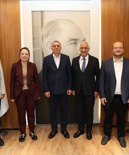 MASKİ’den Şehzadeler ve Yunusemre’de altyapı zirvesi