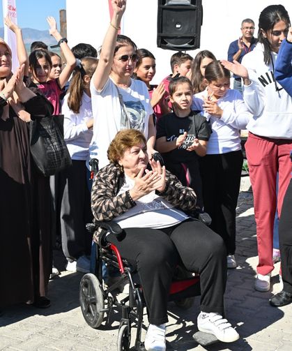 Manisa’da farklı kuşakları buluşturan anlamlı etkinlik