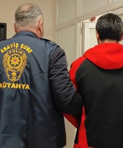 Kütahya merkezli 5 ilde yasa dışı bahis operasyonu: 76 gözaltı