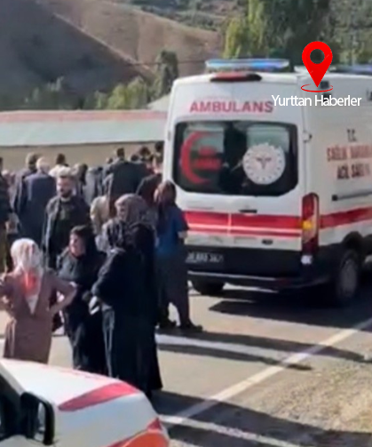 Feci kaza! İki araç kafa kafaya çarpıştı: 1 ölü, 7 yaralı