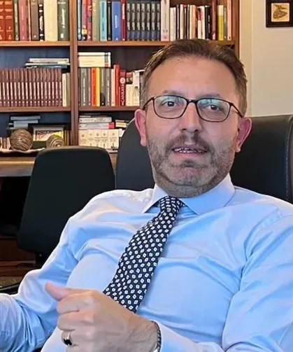 Eski AK Parti Milletvekili Ertan Aydın için yakalama kararı