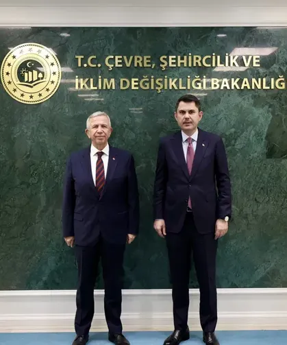 Ankara'da kritik temaslar: Bakan Kurum, Mansura yavaş ile görüştü