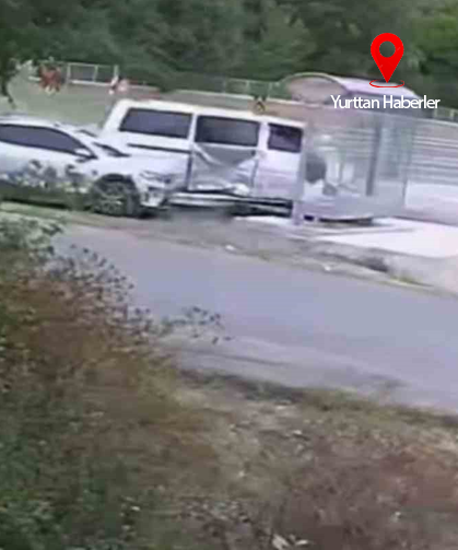 İki araç çarpıştı, kadın arada kaldı! Faciadan kıl payı kurtuldu