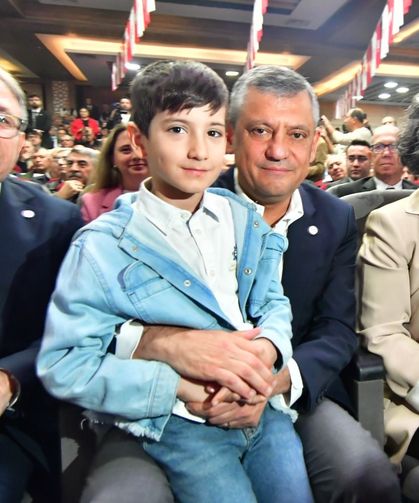 İlksen Özalper'in koltuğuna oğlu oturdu