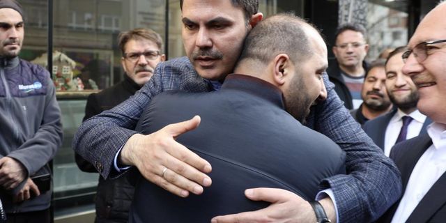 Bakan Kurum ile depremzede arasında duygusal diyalog yaşandı