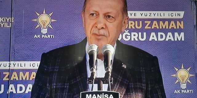 Cumhurbaşkanı Erdoğan Manisa'da vatandaşlarla buluştu