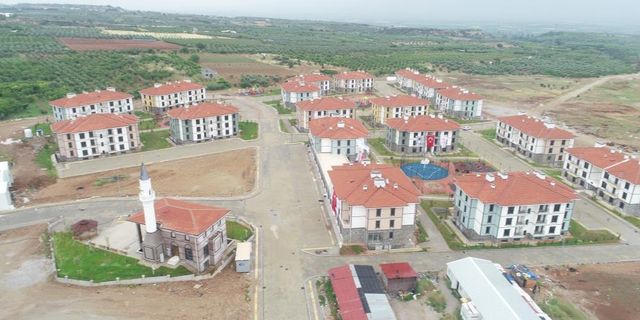 İlçede hak sahipleri TOKİ konutlarına kavuştu