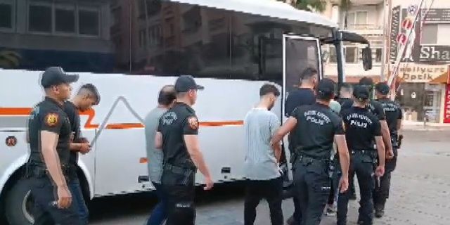 İzmir'de kapora dolandırıcılığı: 5 tutuklama