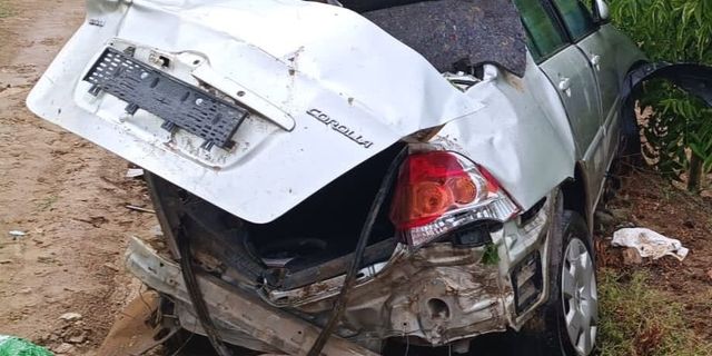 Manisa'da aşırı yağmur kazaya neden oldu: 2 yaralı