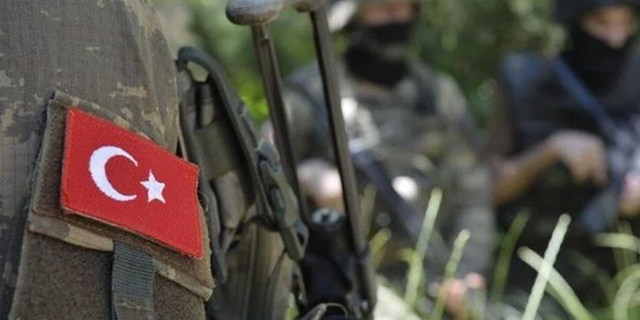 Silah kazasıyla yaralanan asker şehit oldu