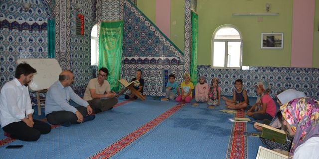 Kaymakam Okumuş Yaz Kur'an Kursu öğrencileriyle buluştu