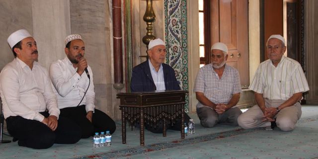 Manisa'da imece usulü mevlit ve hatim duası