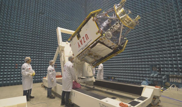 Milli uydu 'İMECE'ye rüzgar engeli: Fırlatma 3. kez yeniden ertelendi