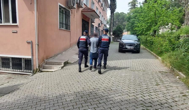 Manisa'da hakkında hapis cezası bulunan 2 kişi tutuklandı!