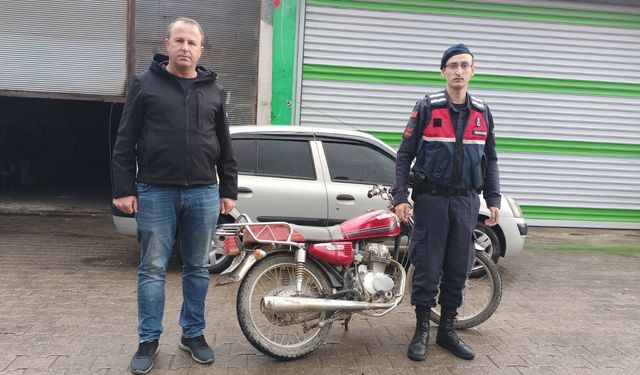 Manisa'da çalınan motosikleti jandarma buldu