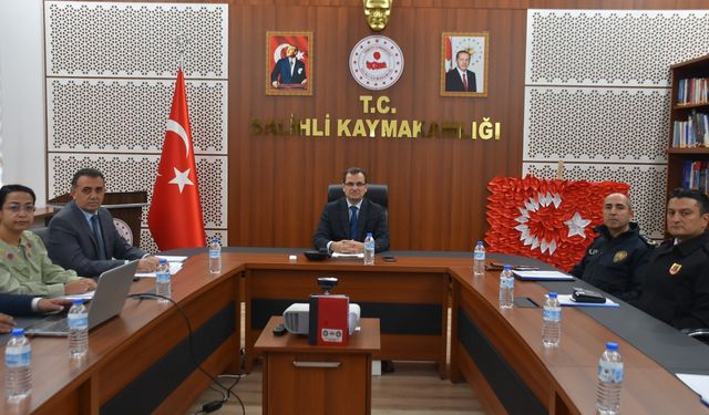 Salihli’de metruk binalar konuşuldu