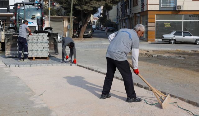 Muradiye'de yollar güzelleşiyor