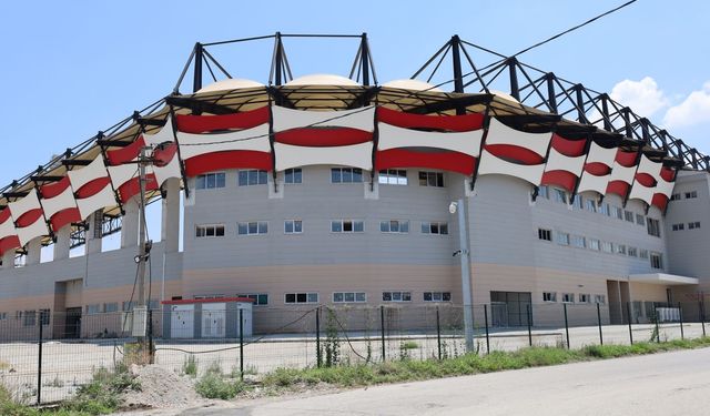 Turgutluspor yeni stadında ilk maçına çıkacak