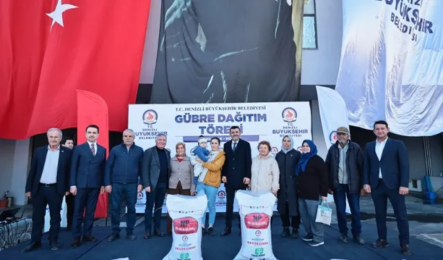 Denizli Büyükşehir üreticinin yüzünü güldürmeye devam ediyor