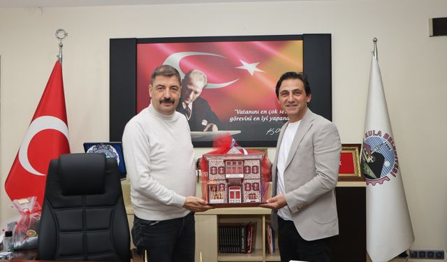 Selendi Belediye Başkanı Daban, Başkan Dönmez'i Ziyaret etti