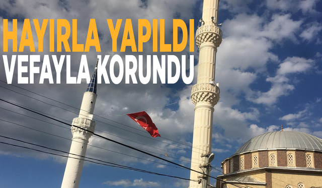Yıkılan caminin minaresi, vefanın simgesi oldu