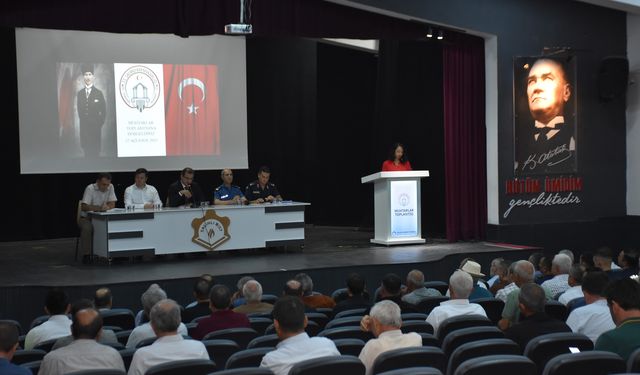 Kaymakam Güldoğan, muhtarlarla buluştu