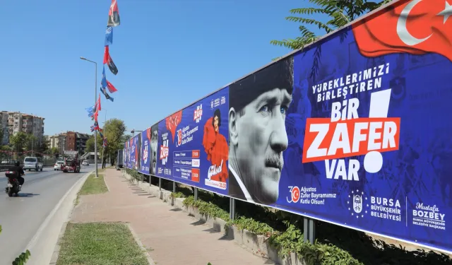 Bursa'nın her köşesi ayrı bir coşku